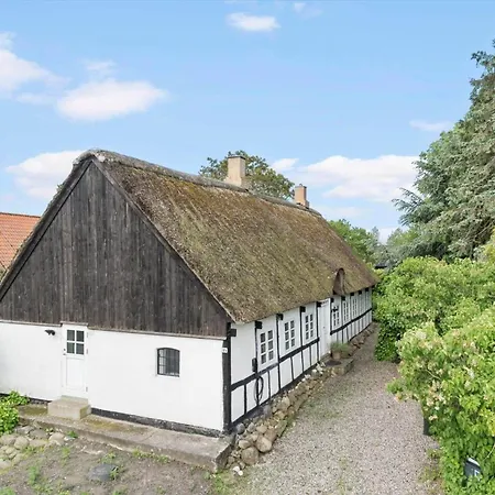 20227-samso-byvejen-14 * Hardmark